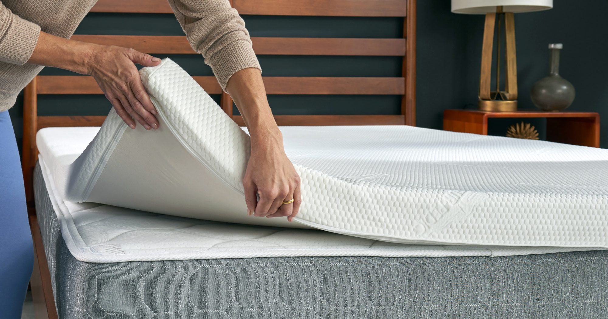 memory foam mattress topper